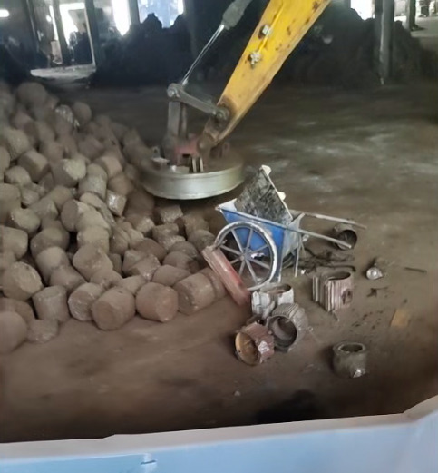 截屏2025-12-18 08.48.32.jpg